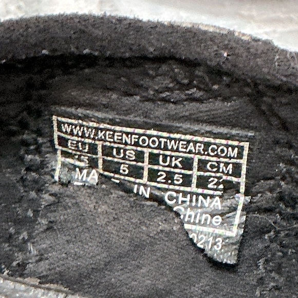 Keen Clearwater CNX Sandals - Picture 9 of 10